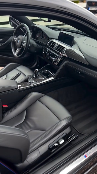 BMW M4 8 of 14