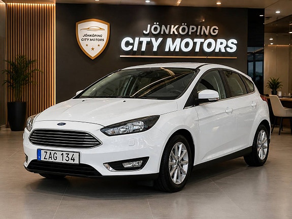 Ford Focus 2 of 5