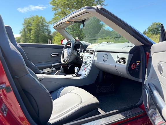 Chrysler Crossfire 11 of 14