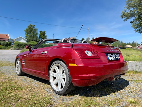 Chrysler Crossfire 5 of 5