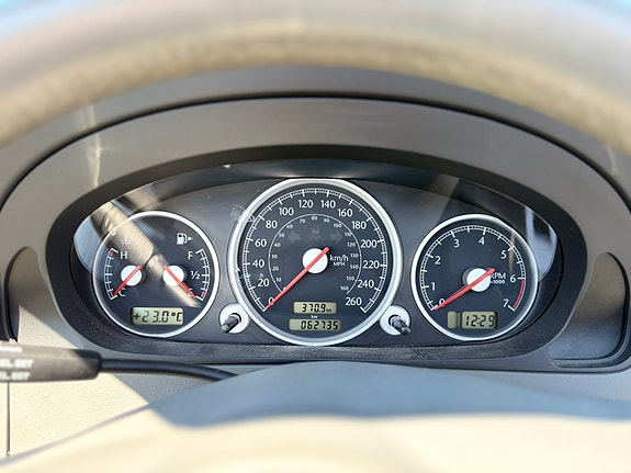 Chrysler Crossfire 13 of 14