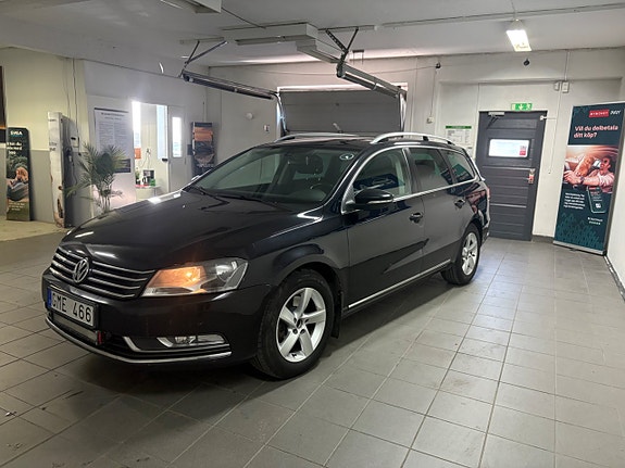 Volkswagen Passat 14 of 22