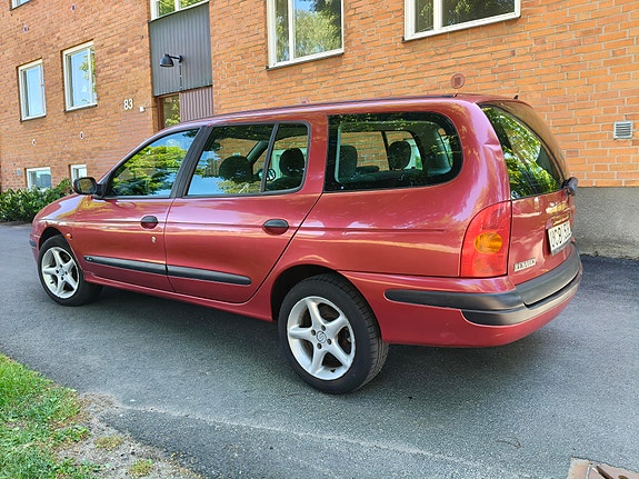 Renault Megane I 6 of 8