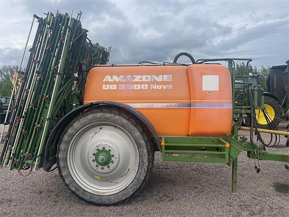 Amazone UG3000 SPRUTA 24 M (KUND) 2 of 2