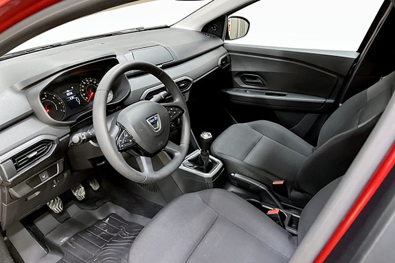 Dacia Sandero 5 of 5