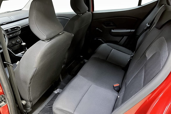 Dacia Sandero 8 of 9