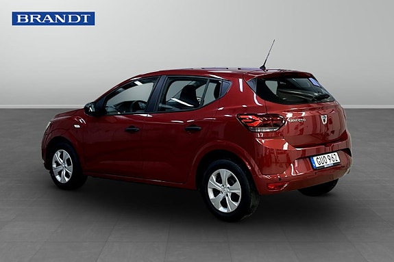 Dacia Sandero 2 of 5