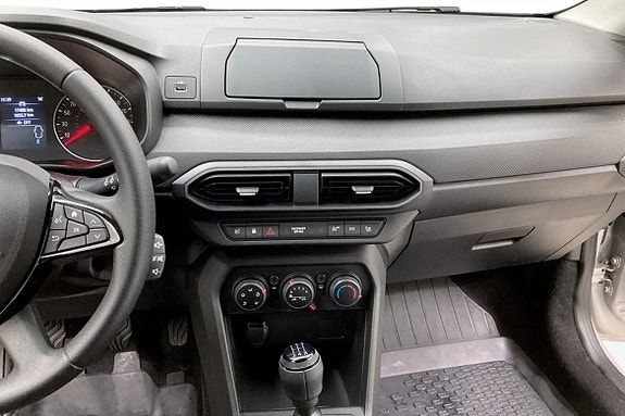 Dacia Sandero 6 of 9