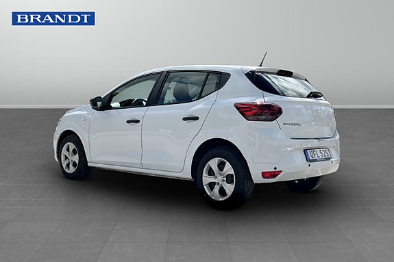 Dacia Sandero 4 of 12