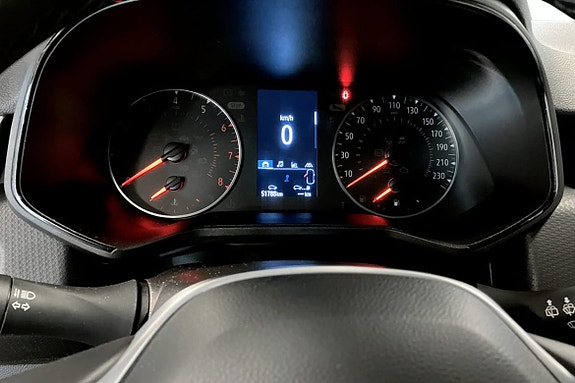 Renault Clio 13 of 19