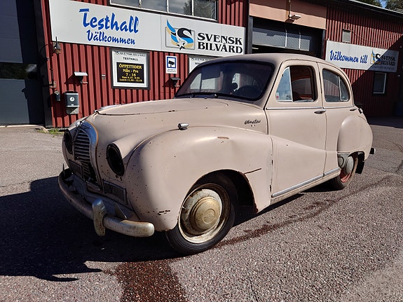 Austin A40 4 of 5