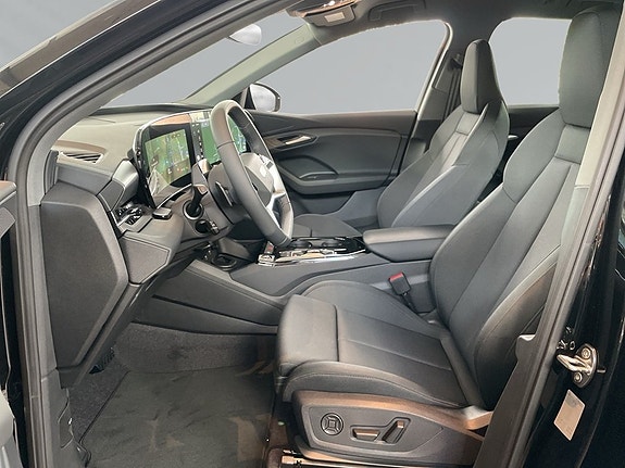 Audi Q6 e-tron 5 of 11