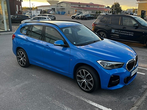 BMW X1 3 of 4