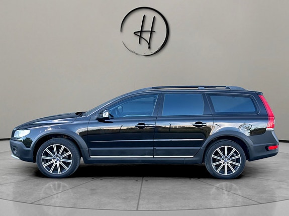 Volvo XC70 7 of 11