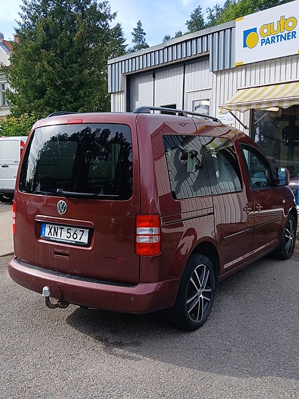 Volkswagen Caddy 2 of 4