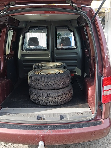 Volkswagen Caddy 4 of 4