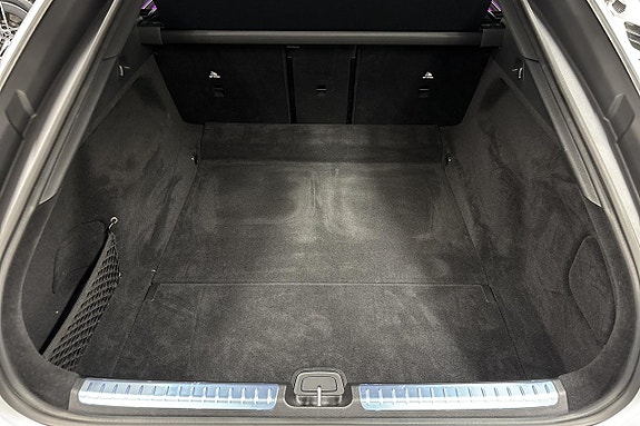Mercedes-Benz EQS450 15 of 20