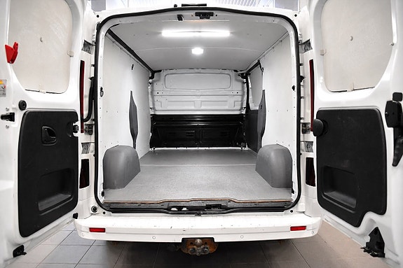 Renault Trafic 17 of 18