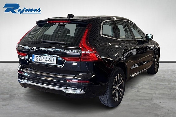 Volvo XC60 15 of 17
