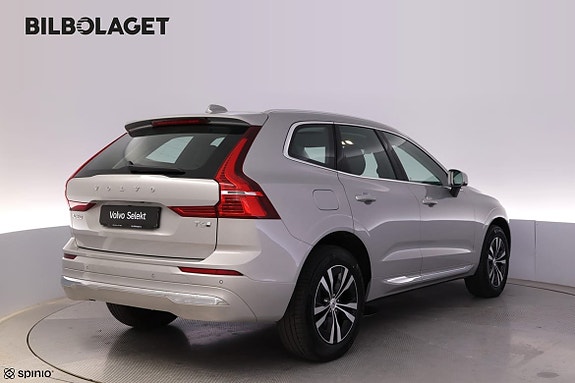 Volvo XC60 3 of 5