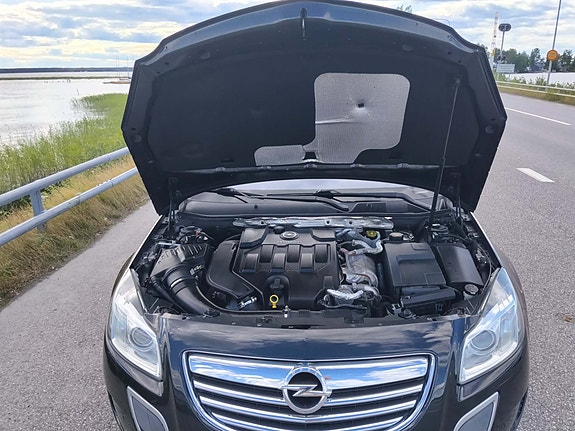 Opel Insignia 4 of 5