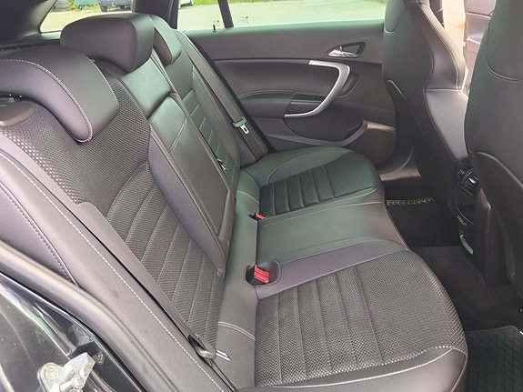 Opel Insignia 7 of 8
