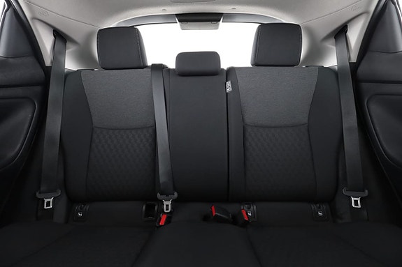 Toyota Yaris 16 of 30