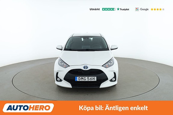 Toyota Yaris 9 of 30