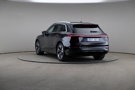 Audi Q8 e-tron 2 of 5