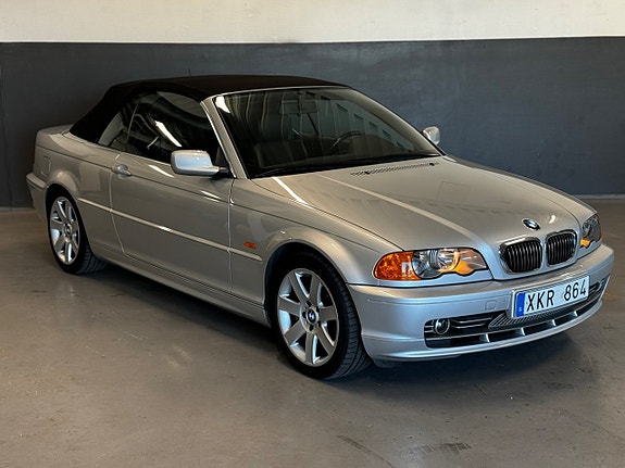 BMW 330Ci 11 of 30