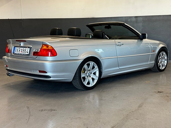 BMW 330Ci 21 of 30