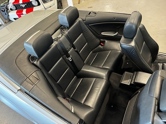 BMW 330Ci 29 of 30