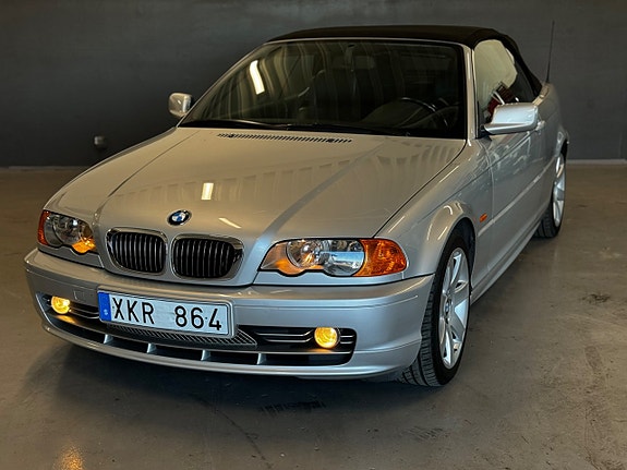 BMW 330Ci 15 of 30