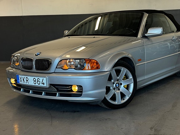 BMW 330Ci 16 of 30