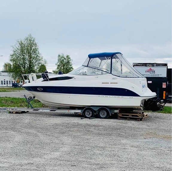 Bayliner 265 extra bred 2 of 5