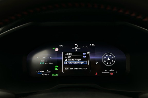 Toyota RAV4 Plug-in Hybrid 22 of 25