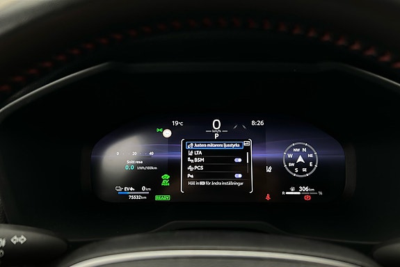 Toyota RAV4 Plug-in Hybrid 21 of 25