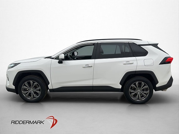 Toyota RAV4 4 of 5