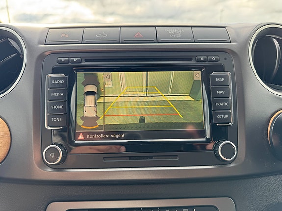 Volkswagen Amarok 19 of 27