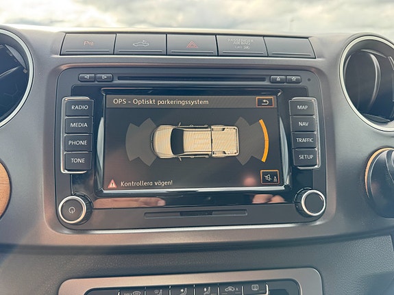 Volkswagen Amarok 20 of 27