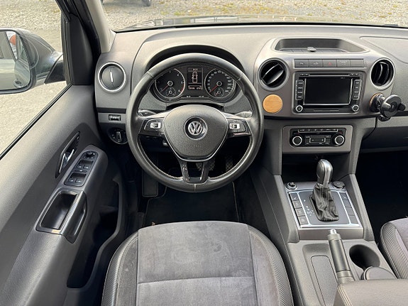 Volkswagen Amarok 14 of 27