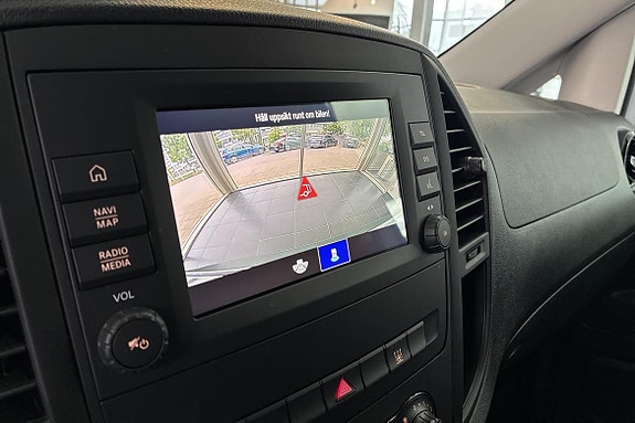 Mercedes-Benz eVito 112 15 of 22