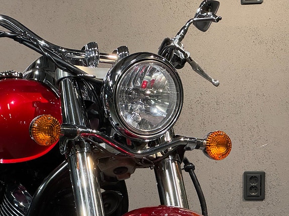 Kawasaki VN900 CLASSIC 7 of 7