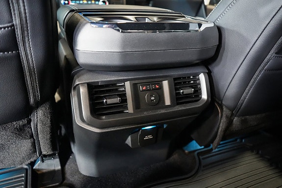 Ford F-150 26 of 30