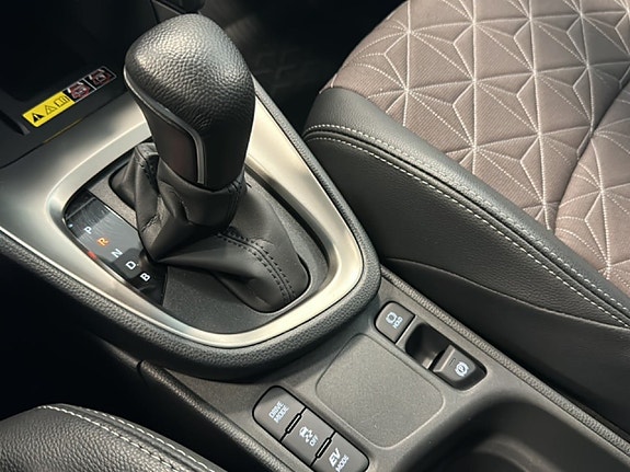 Toyota Yaris Cross 12 of 15