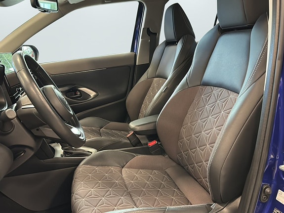 Toyota Yaris Cross 8 of 15