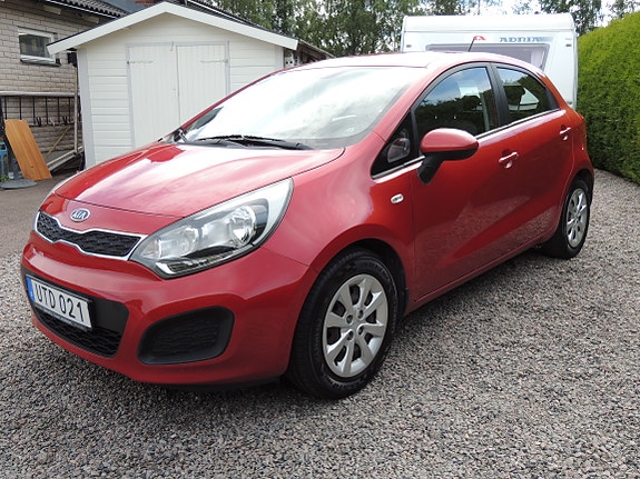 Kia Rio 3 of 5
