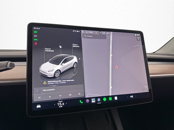 Tesla Model Y 20 of 30