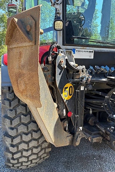 Huddig 1060C, Bra skick, Nya Däck 12 of 24