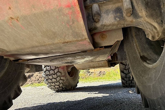 Huddig 1060C, Bra skick, Nya Däck 18 of 24